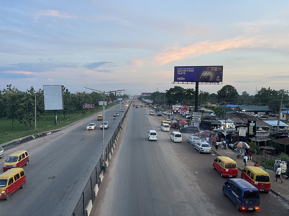 A highway in Benin City, Edo State